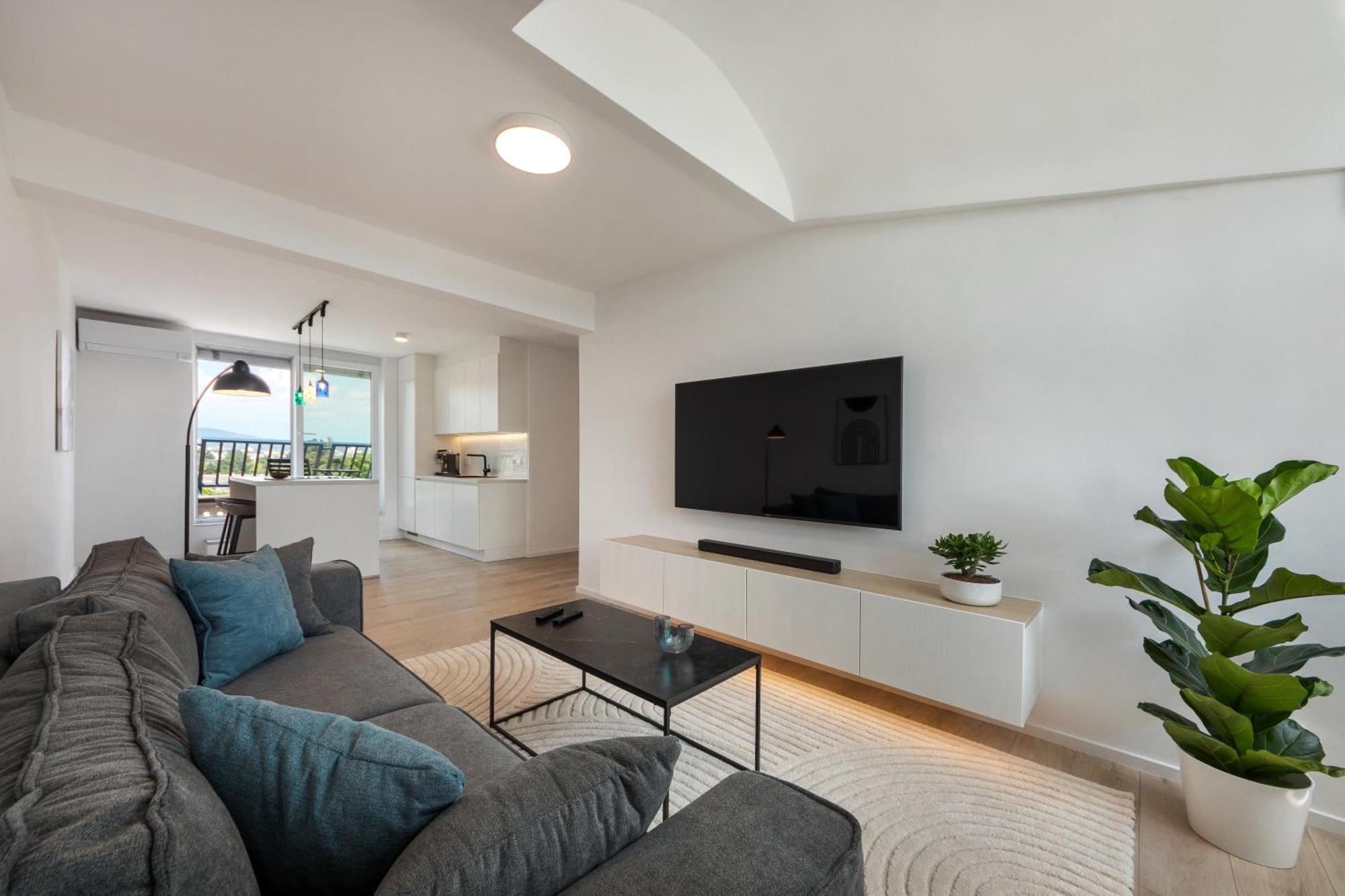 Luxe Penthouse With A Castle View ลูบลิยานา ภายนอก รูปภาพ